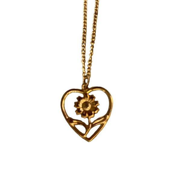 Goldtone Necklace Floral 1" Heart Pendant on 19" Chain Red White - Picture 12 of 13